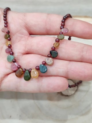 Collar Turmalinas y Granate