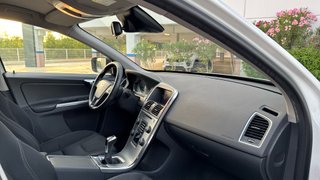 VOLVO XC60 2.0 D3 Kinetic