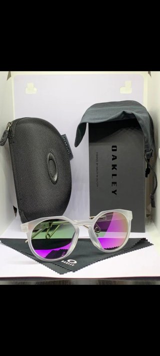 Oakley HSTN metal transparente