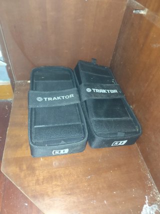 Allen & Heath Xone:43C + 2x Traktor Kontrol X1
