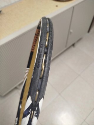 Raqueta Wilson Blade 98. Regalo Canutillos Wilson