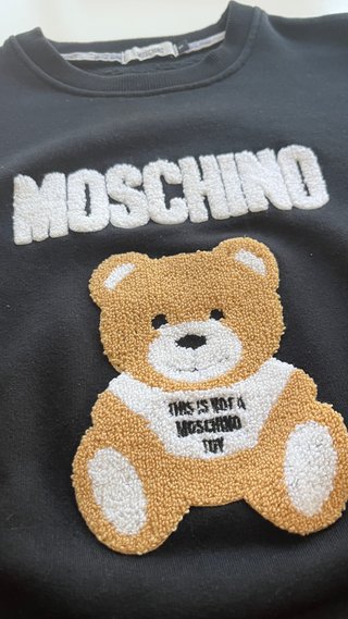 Sudadera Moschino Negra - EXCELENTE