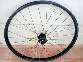 Ruota posteriore da discesa 27.5 x35 QR10x135 nuova