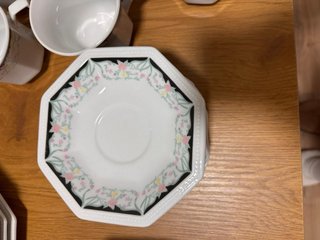 Vajilla porcelana floral octogonal