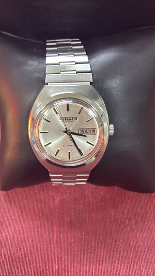 Reloj Citizen Automático Plata y Blanco