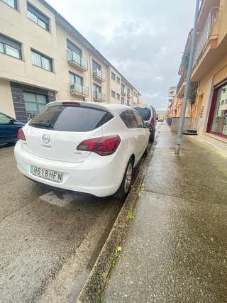 Opel Astra 2011