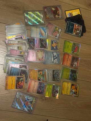 Caja Entrenador Élite Pokémon Fuego Fantasmal