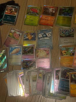 Caja Entrenador Élite Pokémon Fuego Fantasmal