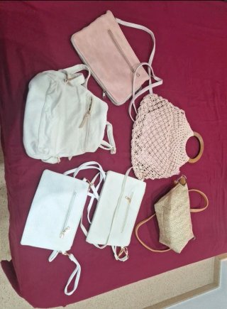 Lote 11 bolsos y mochila