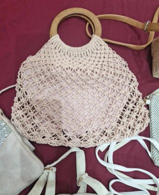Lote 11 bolsos y mochila