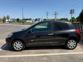 Renault Clio 2007 Diesel Pegatina B