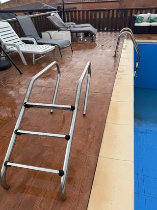 Escalera Piscina Metal