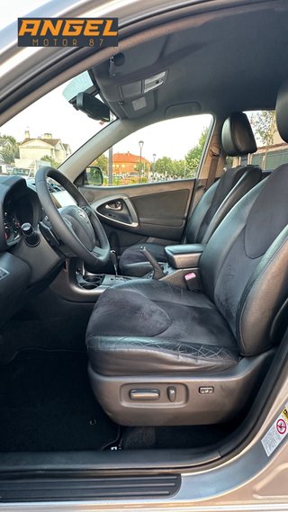 Toyota RAV4 4X4