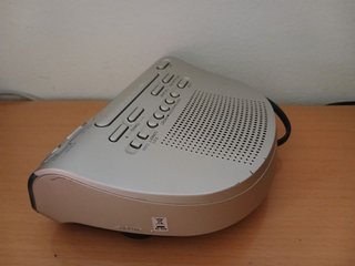 Despertador Sony ICF-C273 Radio FM/AM