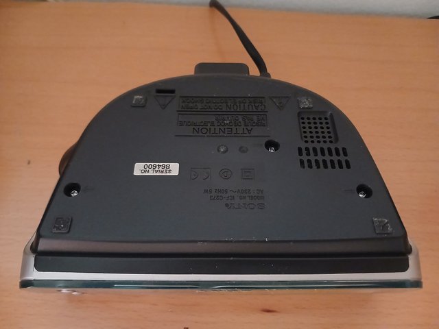 Despertador Sony ICF-C273 Radio FM/AM