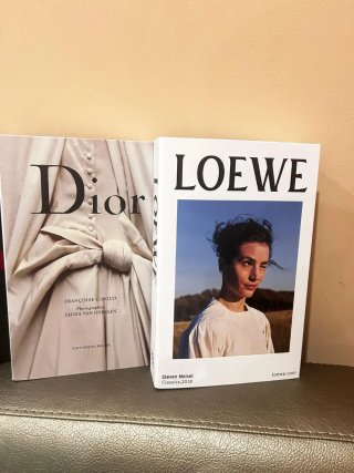 3 Livros de Moda: Gucci, Dior, Loewe