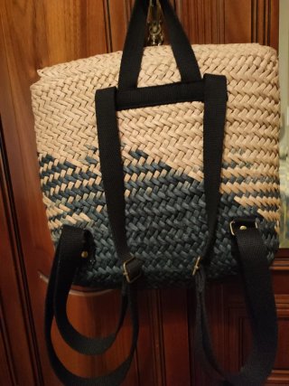 Mochila Roxy tejida beige y gris