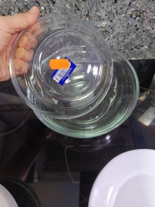 Platos Arcopal 5hondos  4de postre y 2 Ensaladeras