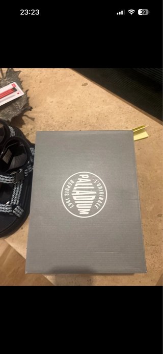 Sandalias Palladium para caminar