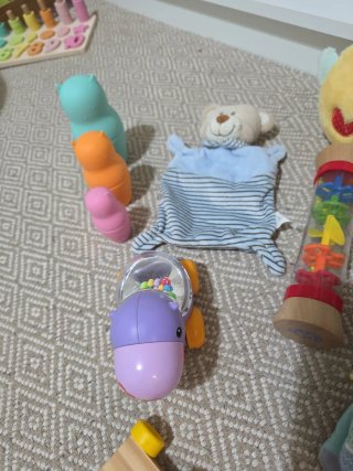 Lote Juguetes Bebé Peluches y Tren Madera
