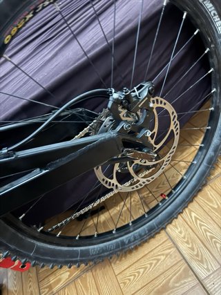 Bicicleta Enduro Nera