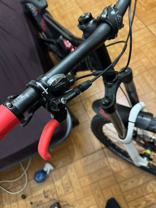 Bicicleta Enduro Nera