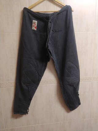 Uniforme Ninja Talla 5.  Nuevo cuesta 150€ .