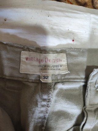 Pantalón beige