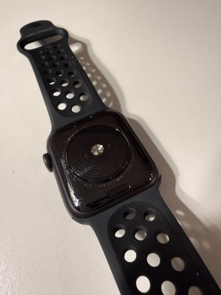 Apple Watch SE Nike GPS + Cellular