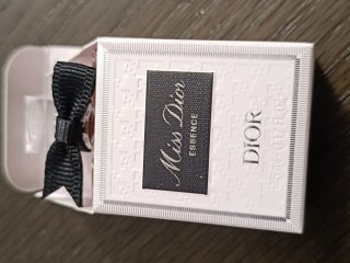 Miniatura Miss Dior Essence 5ml