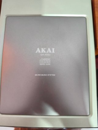 Mini cadena Akai QX-5550