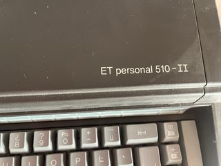 Máquina de escribir Olivetti ET personal 510-II