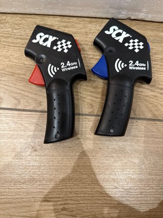 Scalextric Compact Extreme Raiders y Spiral Xtreme