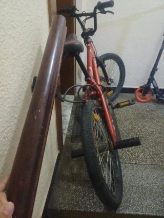 Bicicleta BMX Roja