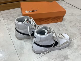 Nike Blazer Mid Zapatillas Blancas Negras