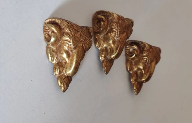 3 CARNEROS DE BRONCE EMBELLECEDORES
