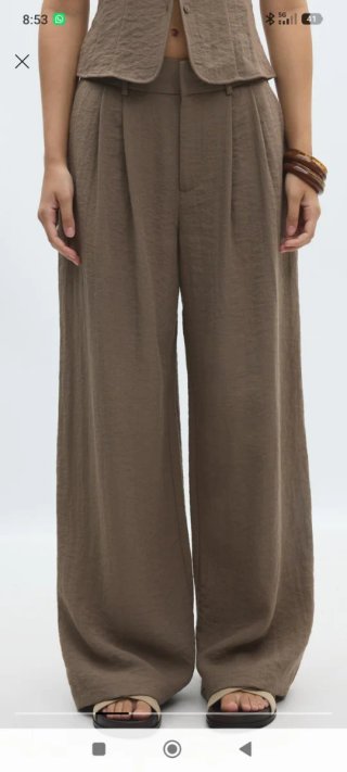 Pantalón fluido Stradivarius, Talla 38