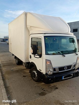 Nissan NT400  2020