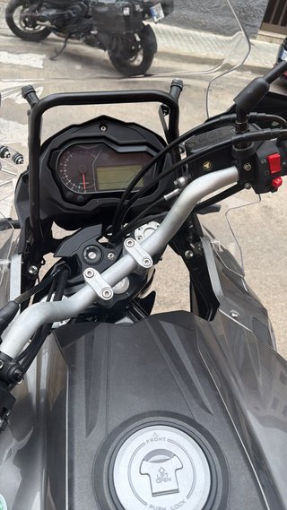 Benelli TRK 502 con tan solo 20.900km
