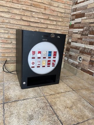 Máquina expendedora AZKOYEN hostelería