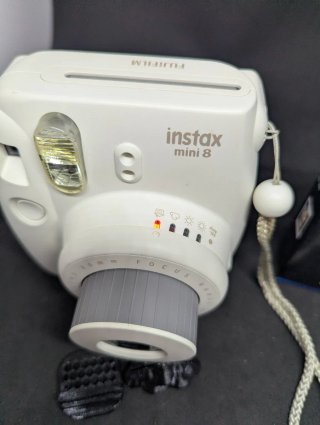 Fujifilm Instax Mini 8 + accessori