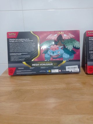 Caja Pokémon Mega Venusaur EX