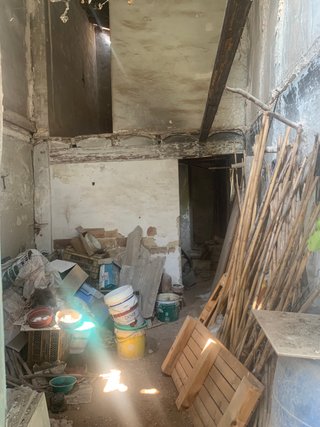 Venta casa para reforma integral y terreno 1361mts