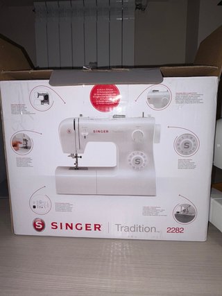 Máquina de coser Singer Tradition 2282