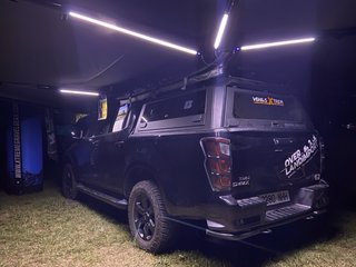 Toldo Bush Bear Adventure 450 con luz integrada
