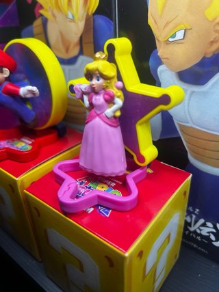 Lote 2 Figuras Super Mario McDonalds