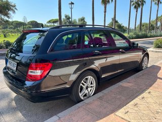 Mercedes-Benz Clase C blue efficiency
