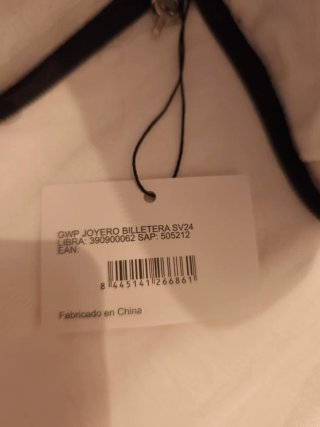 Joyero de viaje TOUS negro de terciopelo