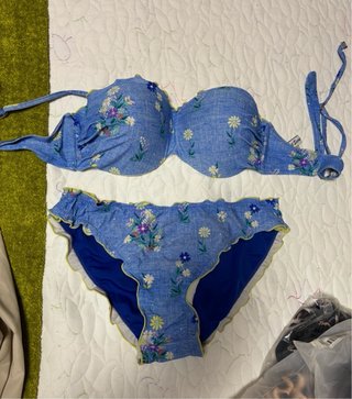 Bikini floral azul talla M