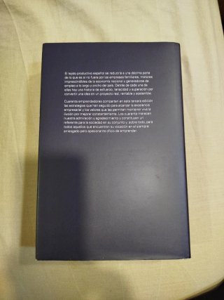 libro, titulado "Los que dejan huella III